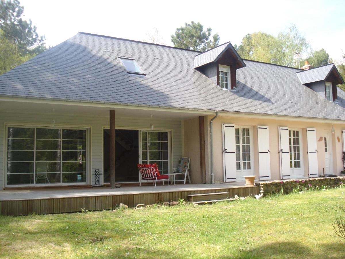 B&B La Foret De Charmeuse Ruaudin Εξωτερικό φωτογραφία
